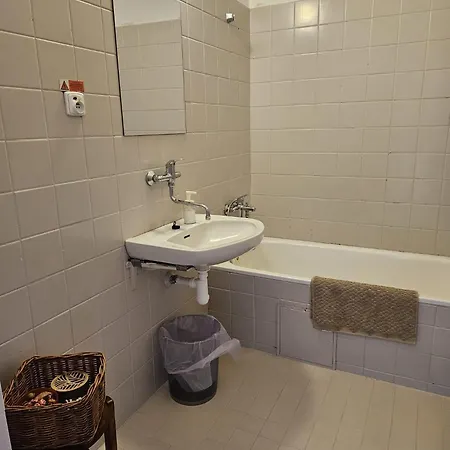 Na Kurtech Apartment *